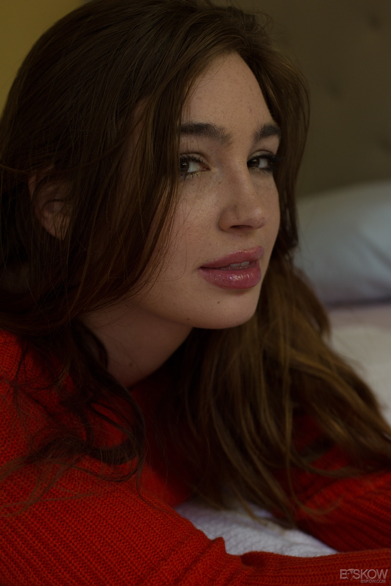 1 Room 4 Girls - The Perfect Ass